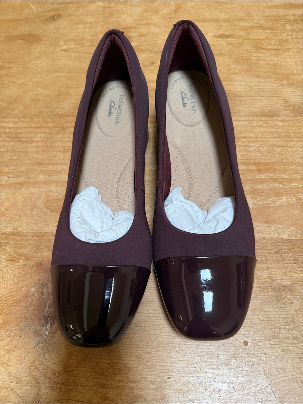 Clarks Women's Burgundy Patent Cap Toe Flats